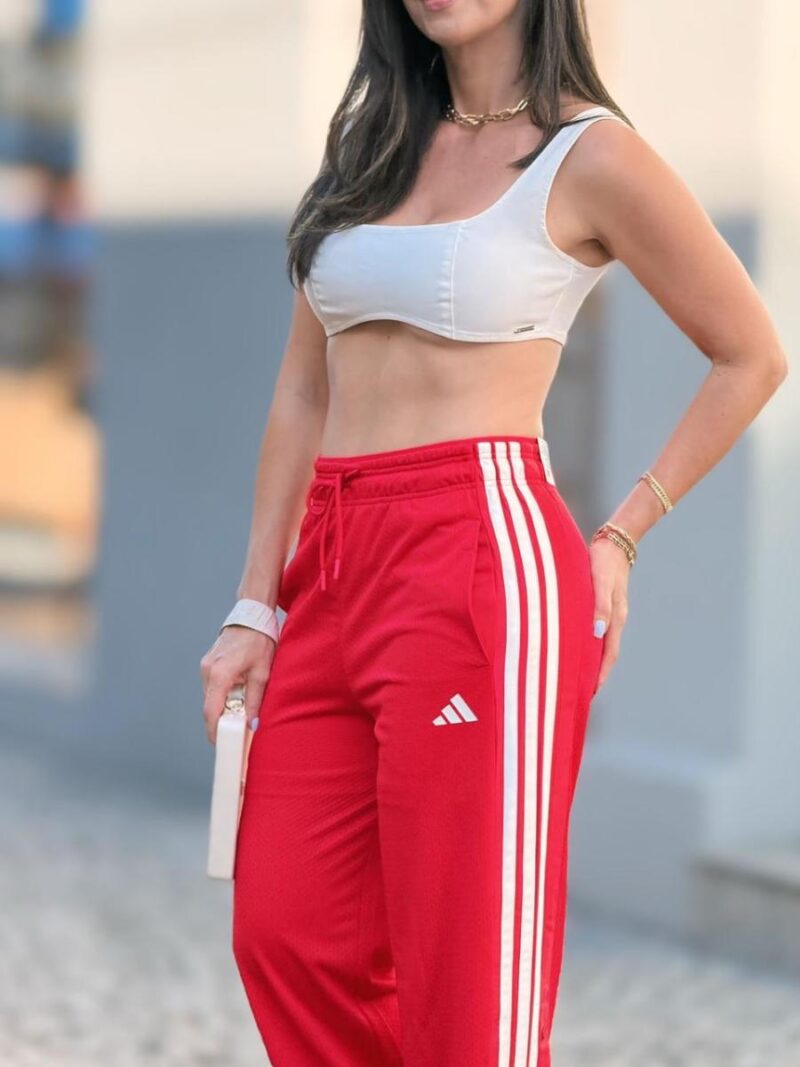 VERMELHO